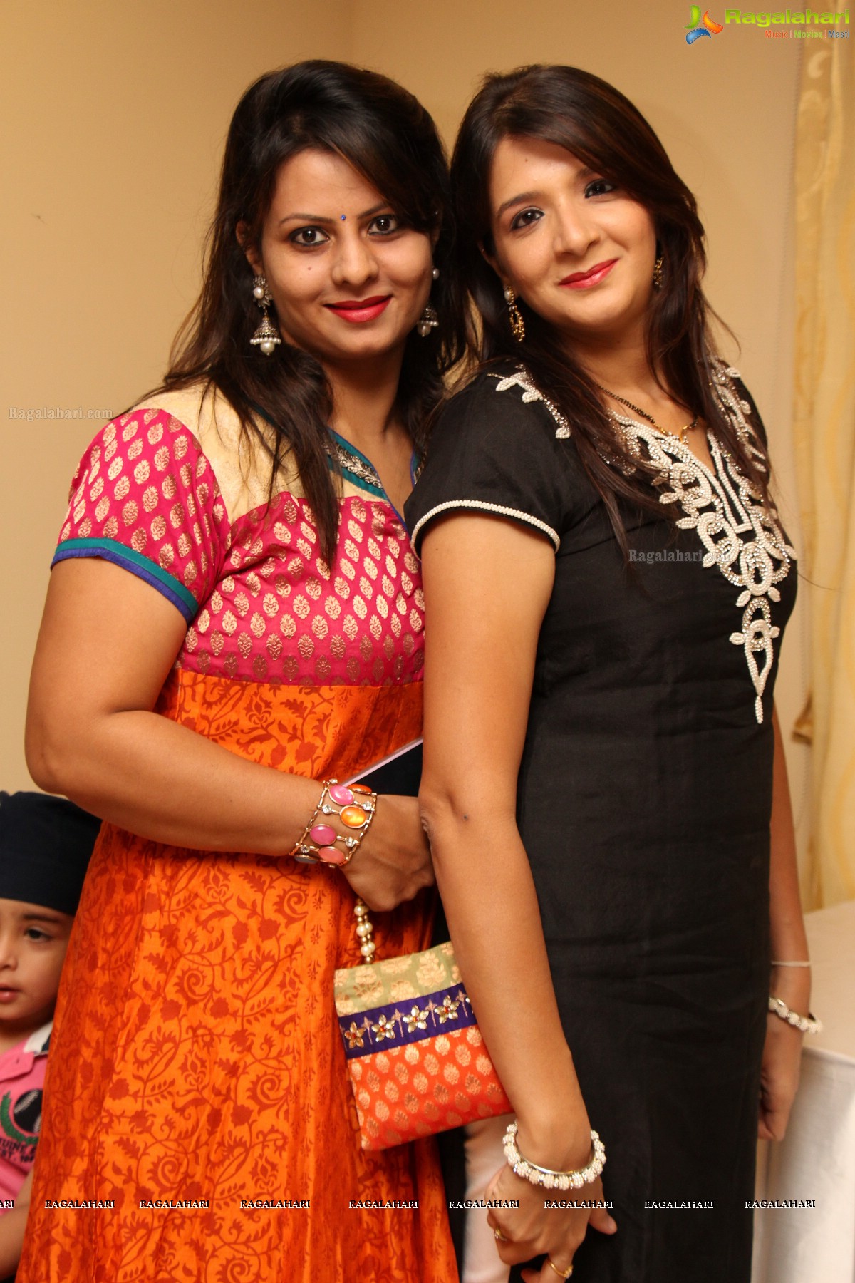 Mommy N Me Diwali Celebrations 2014 at A'La Liberty