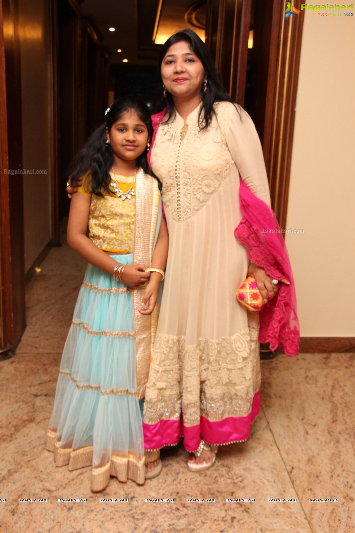 Mommy N Me Diwali Celebrations 2014 at A'La Liberty