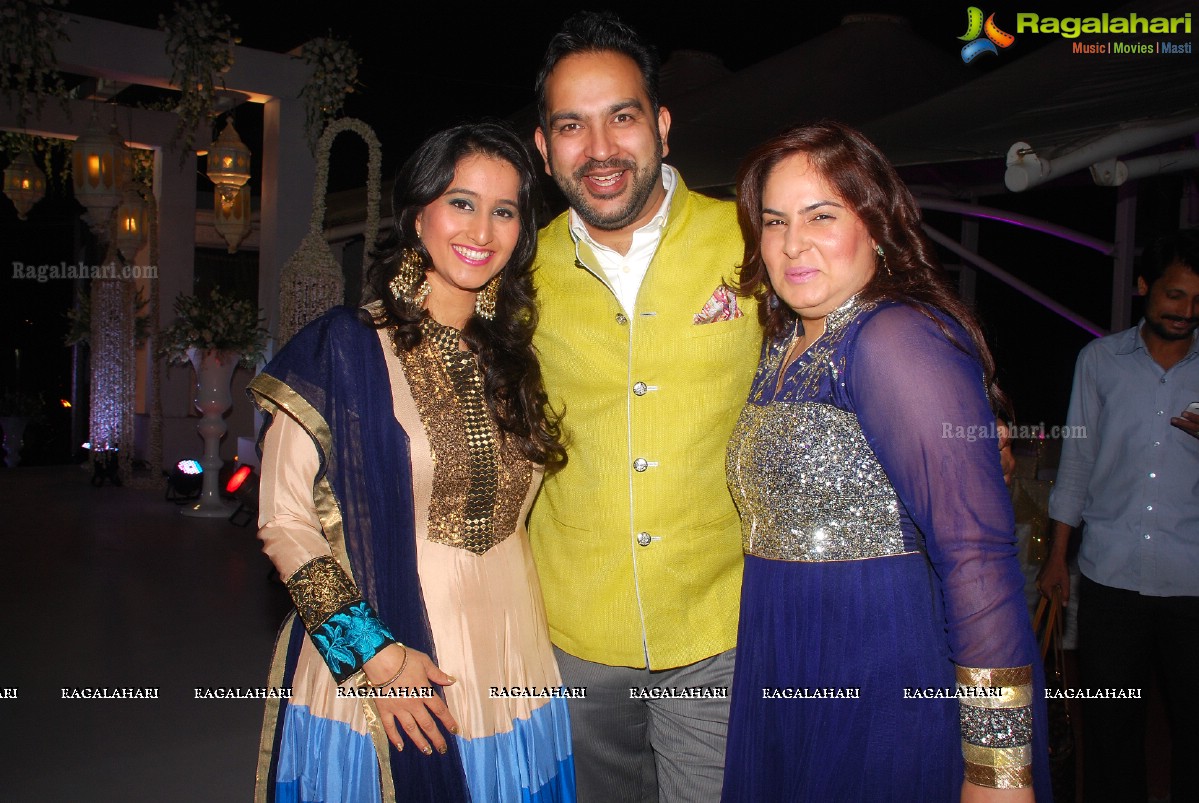 Neeru's Sufiyana Night with Roop Kumar Rathod and Sonali Rathod