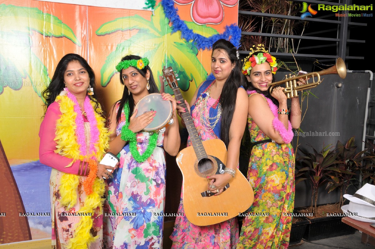 Partyholics Hawain Theme Get Together Party 2014