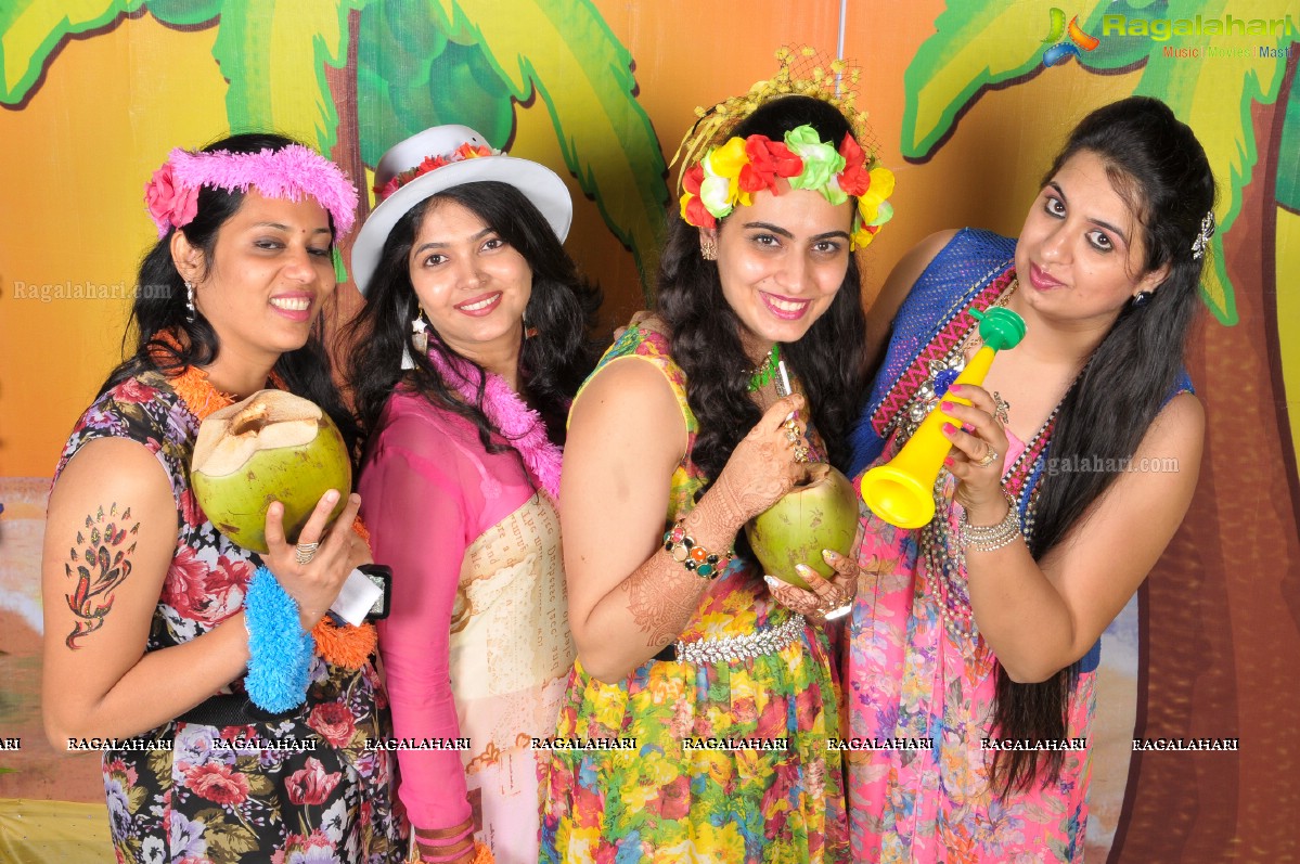 Partyholics Hawain Theme Get Together Party 2014