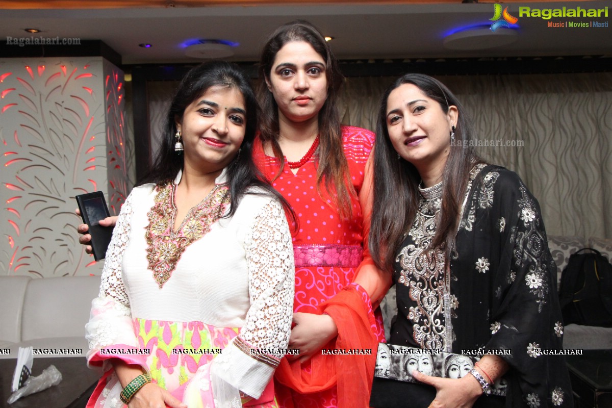 Pink Diwali Darbaar at Mozarella Lounge, Hyderabad