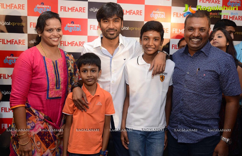 Dhanush & Editor Jitesh Pillaai at the Filmfare Readers Meet at the Reliance Digital Store