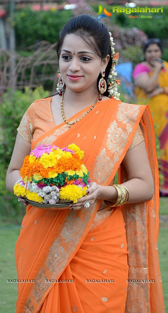 Reshma Rathore celebrates Bathukamma Festival