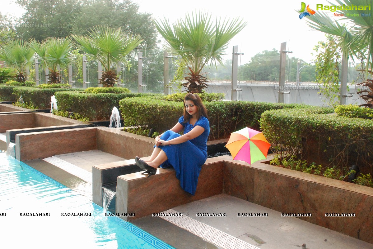 Stylish Divas Pool Party at Taj Vivanta (Nov. 1, 2014)