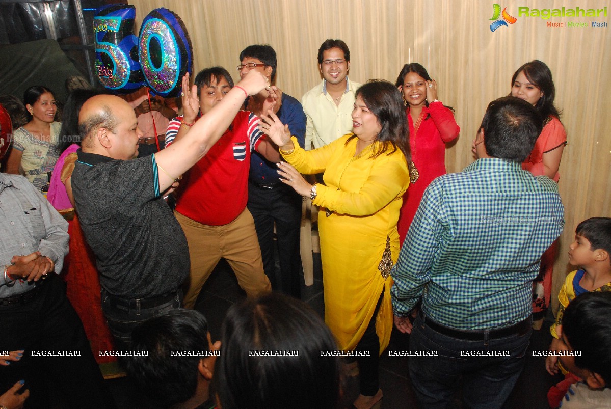 Tej Narayan Agarwal's Birthday Bash 2014