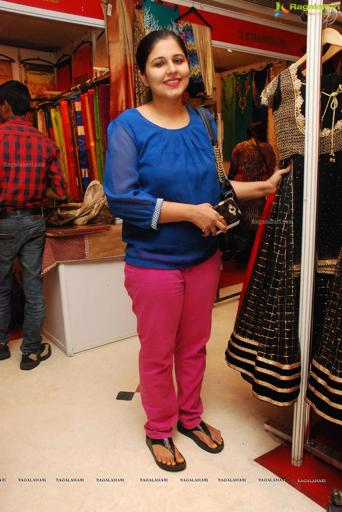 Trendz Vivah Collection 2014 Exhibition by Mrs. Santhi Kathiravan