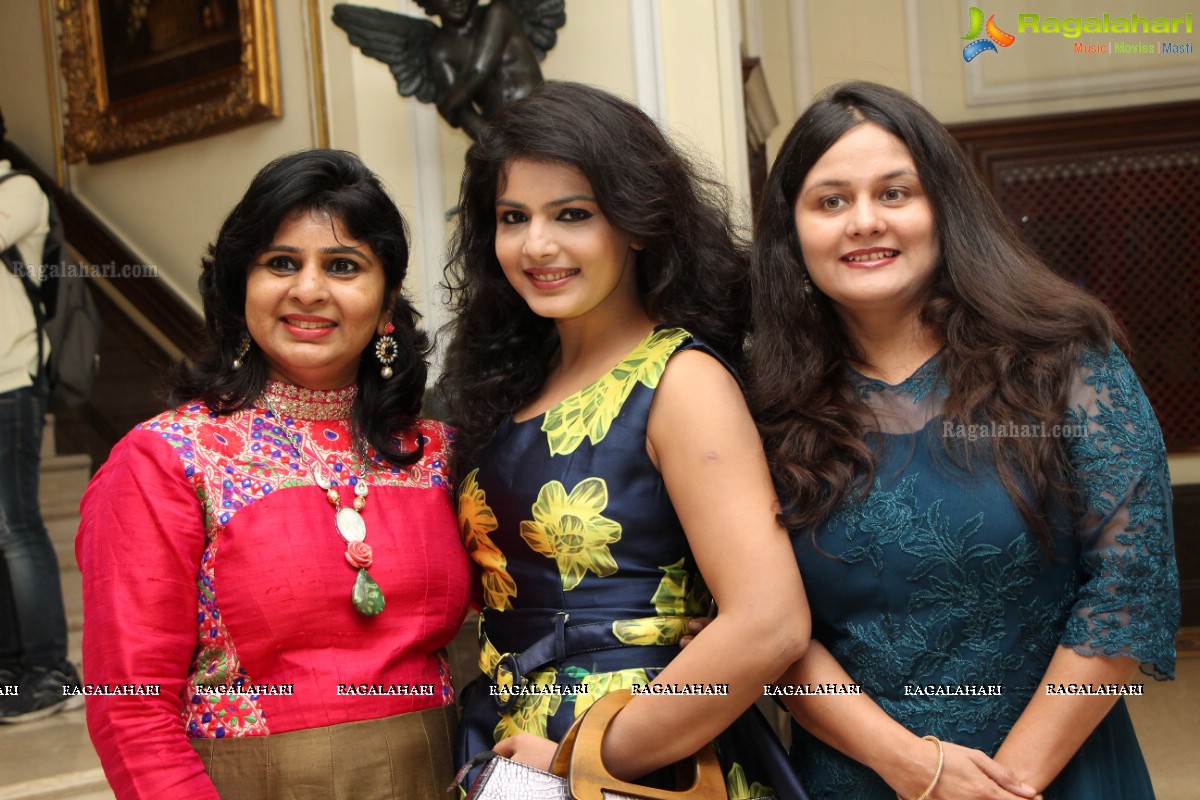 Aakanksha Kedia Tolasariya Birthday Bash 2015 at Taj Krishna, Hyderabad