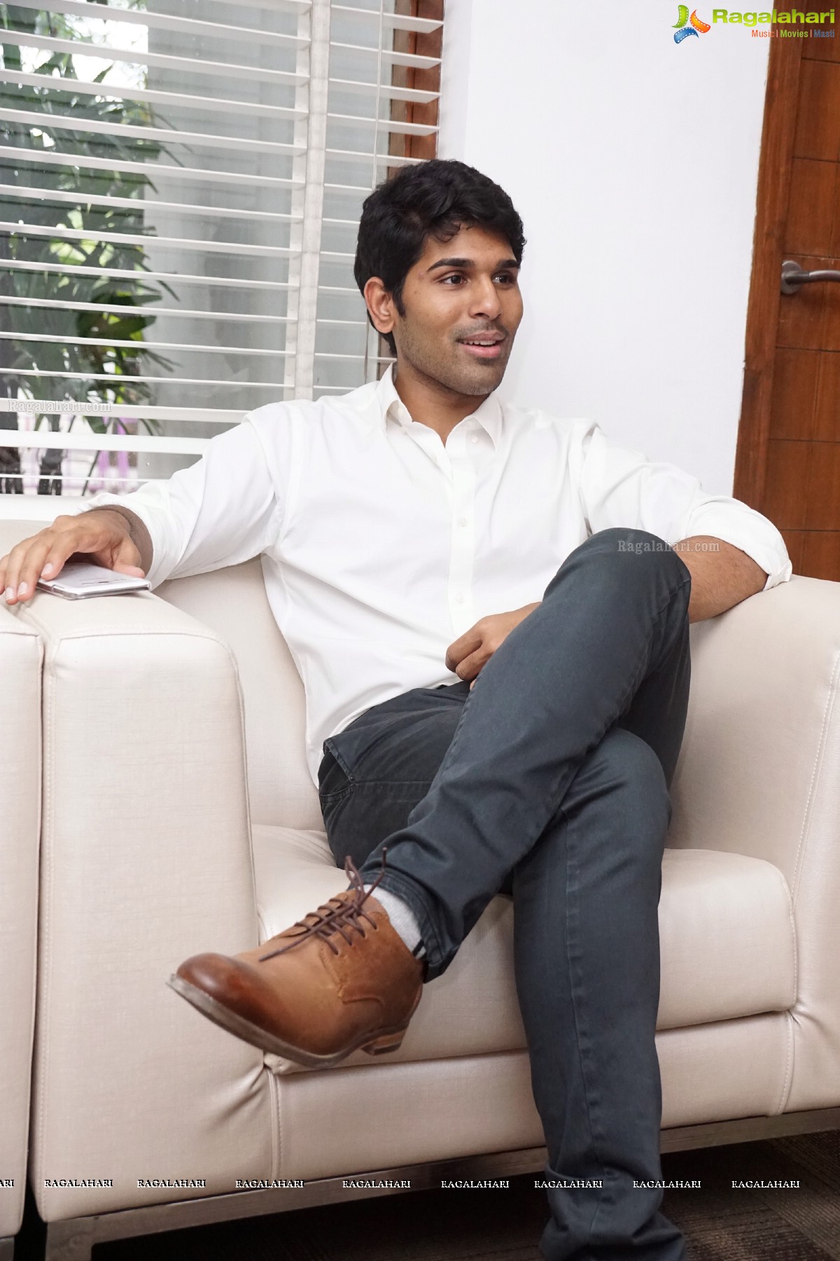 Allu Sirish poses with Bunny Mascot at PETA Stall, Hyderabad