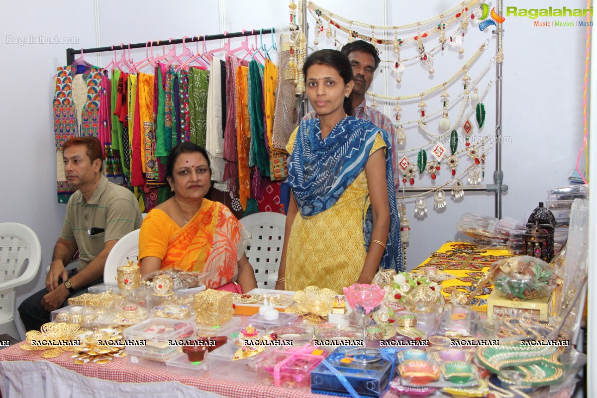 Chaya Devi launches Attitude Exhibition cum Sale at Haryana Bhavan, Hyderabad