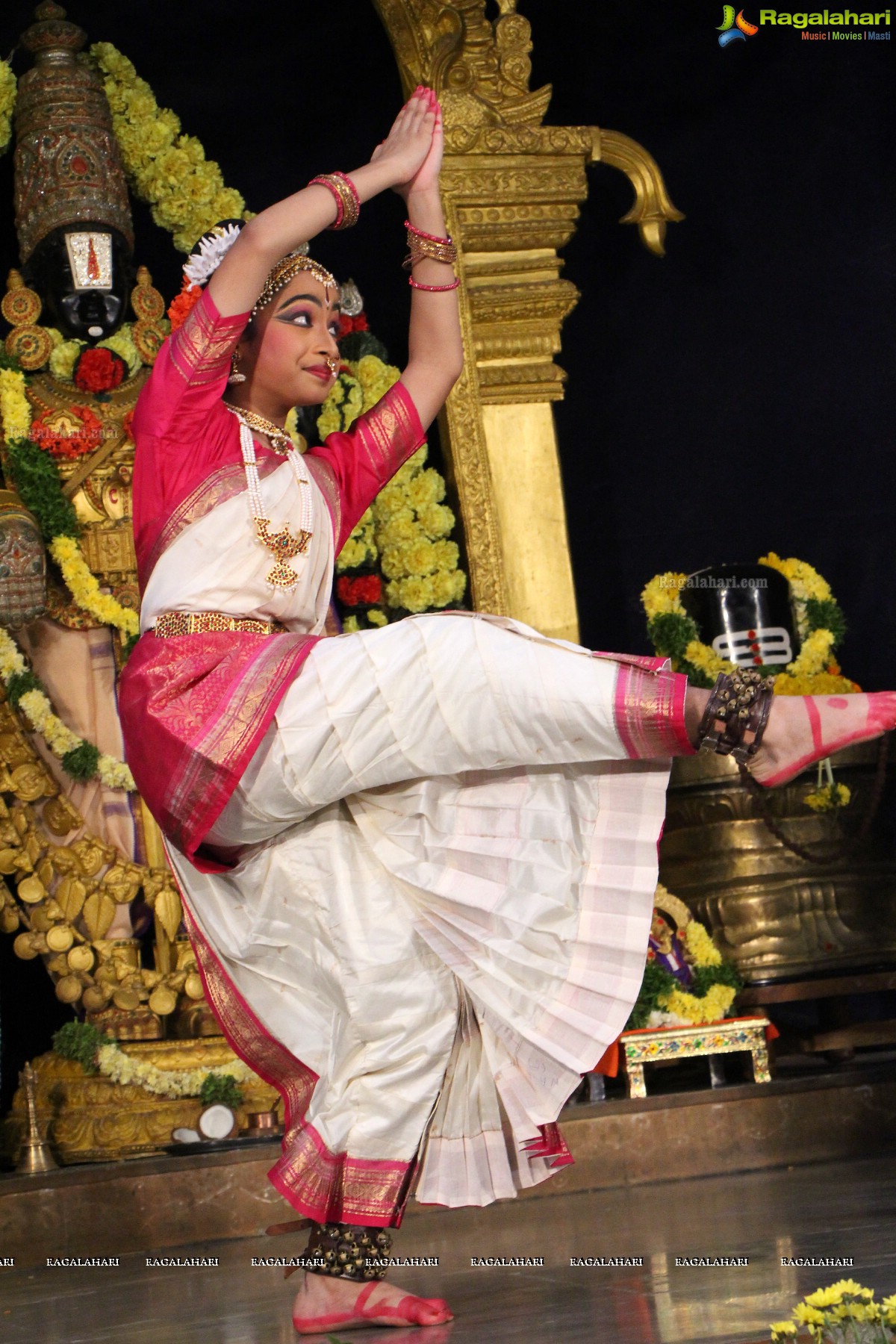 Kuchipudi Dance Performance by Chinmayi Mungara at Annamacharya Bhavana Vahini, Annamayyapuram, Hyderabad