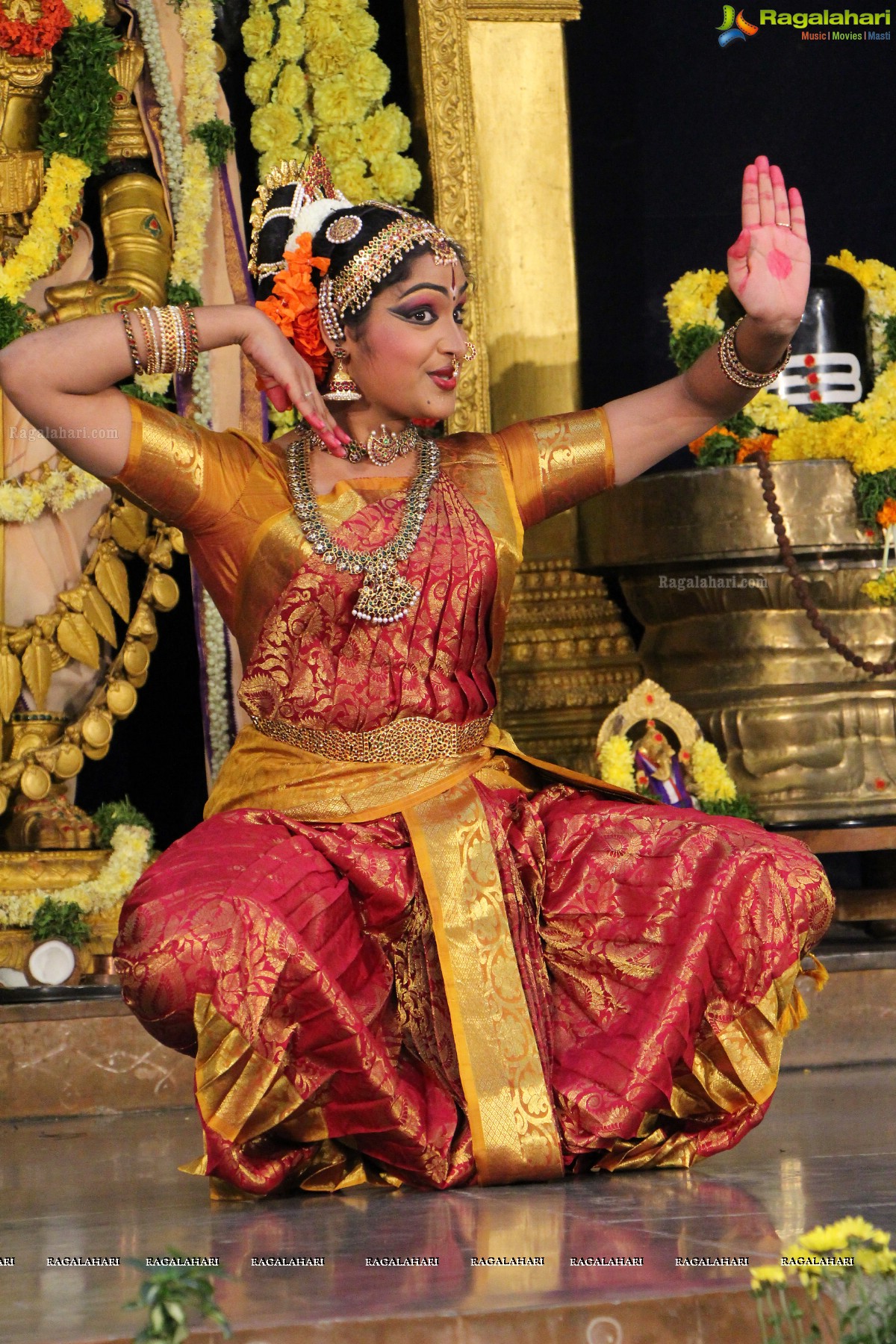 Kuchipudi Dance Performance by Chinmayi Mungara at Annamacharya Bhavana Vahini, Annamayyapuram, Hyderabad