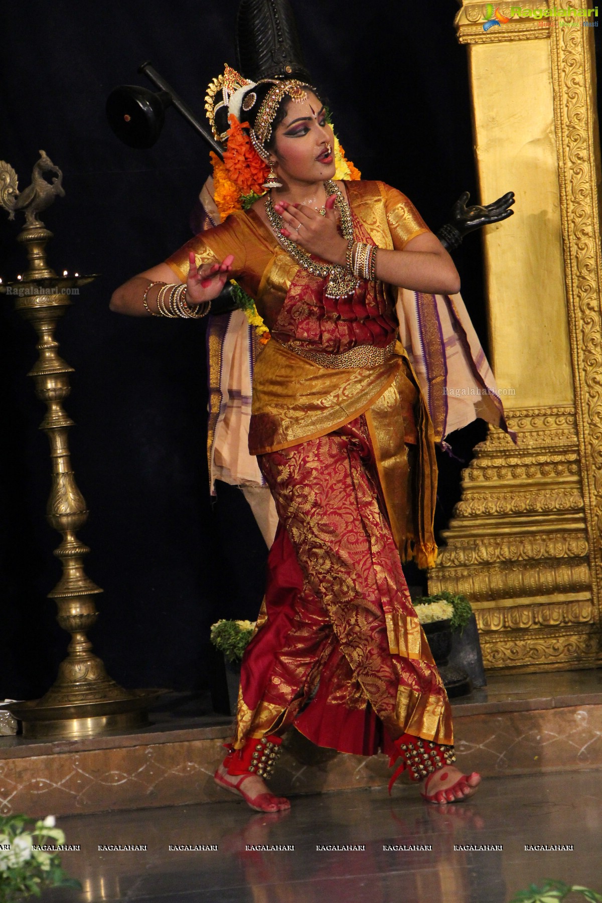 Kuchipudi Dance Performance by Chinmayi Mungara at Annamacharya Bhavana Vahini, Annamayyapuram, Hyderabad