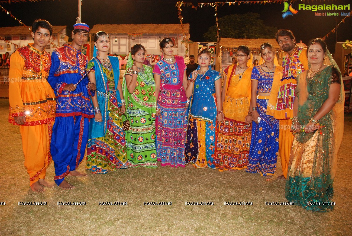 Coconut Event Dildar Dandiya 2015 (Day 5) at Shamshabad, Hyderabad