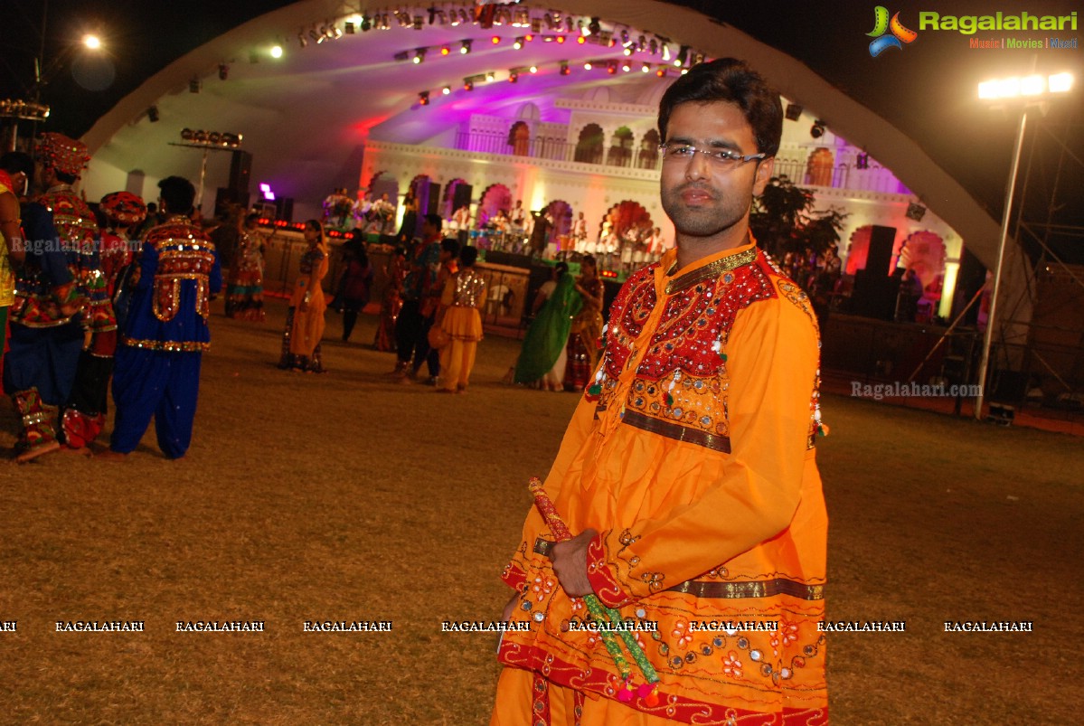 Coconut Event Dildar Dandiya 2015 (Day 5) at Shamshabad, Hyderabad