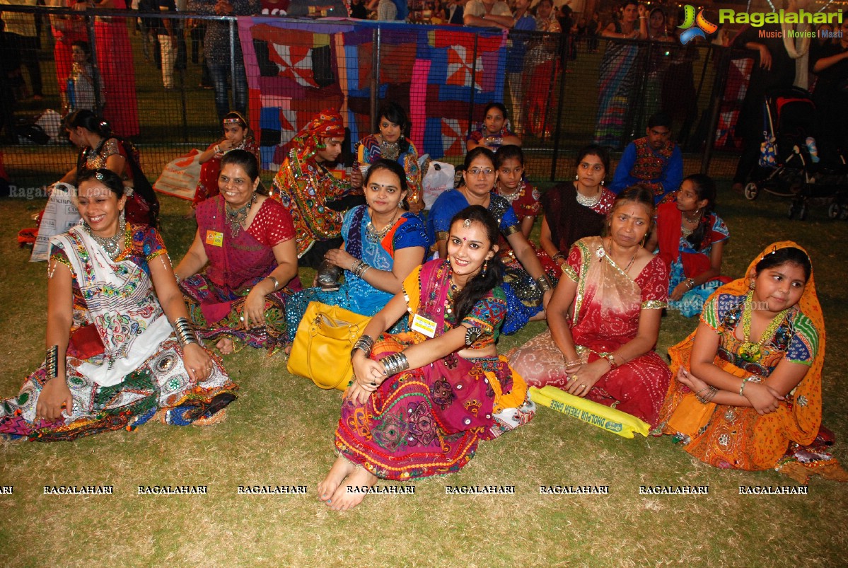 Coconut Event Dildar Dandiya 2015 (Day 5) at Shamshabad, Hyderabad