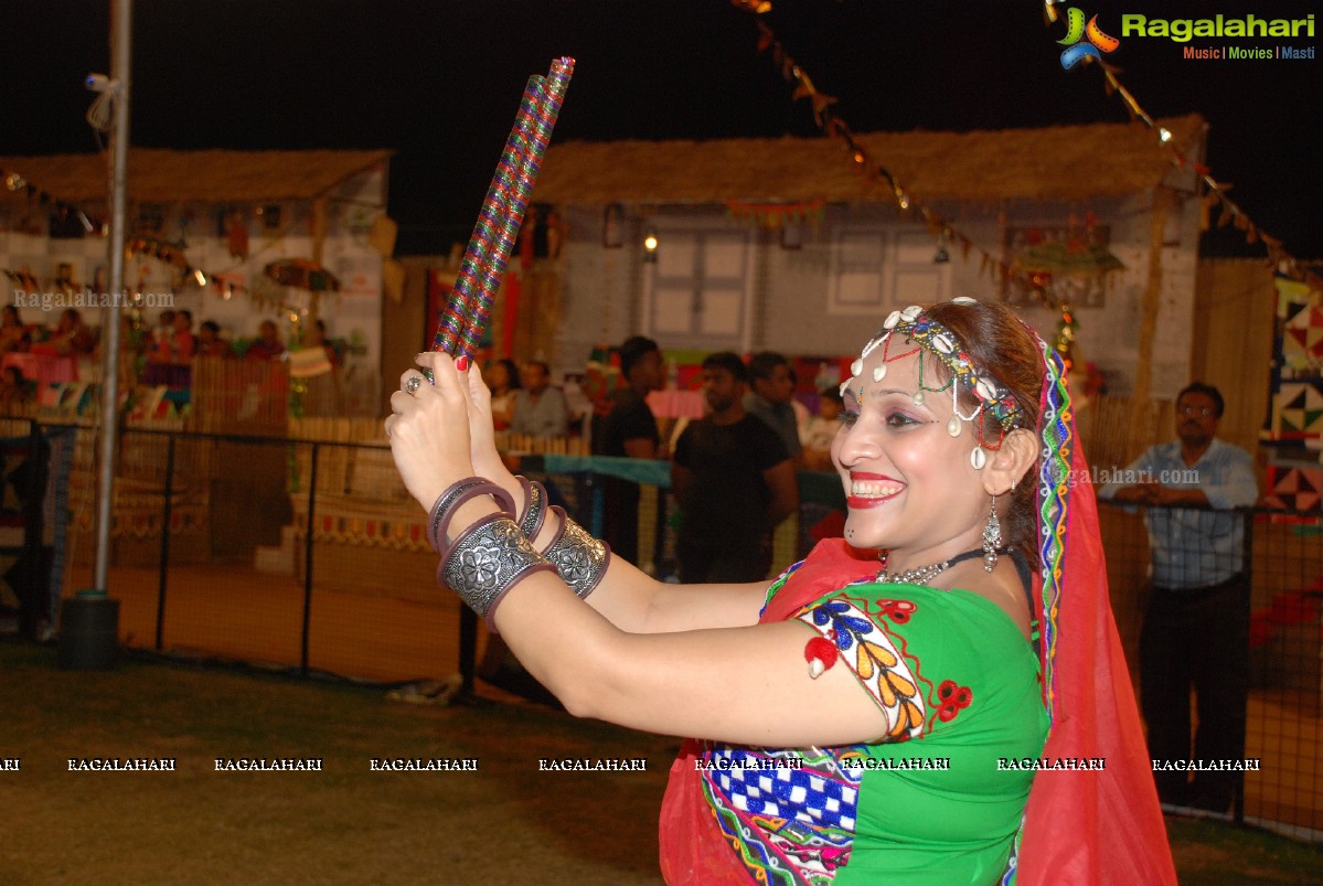 Coconut Event Dildar Dandiya 2015 (Day 5) at Shamshabad, Hyderabad