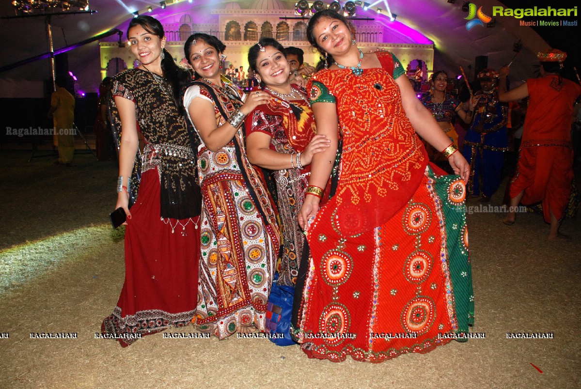 Coconut Event Dildar Dandiya 2015 (Day 5) at Shamshabad, Hyderabad