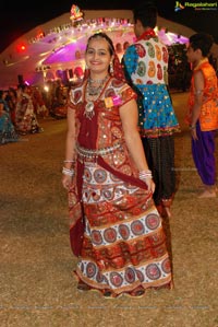 Dildar Dandiya 2015