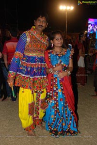 Dildar Dandiya 2015