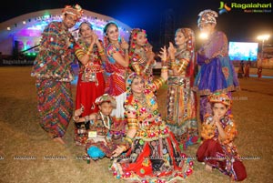 Dildar Dandiya 2015