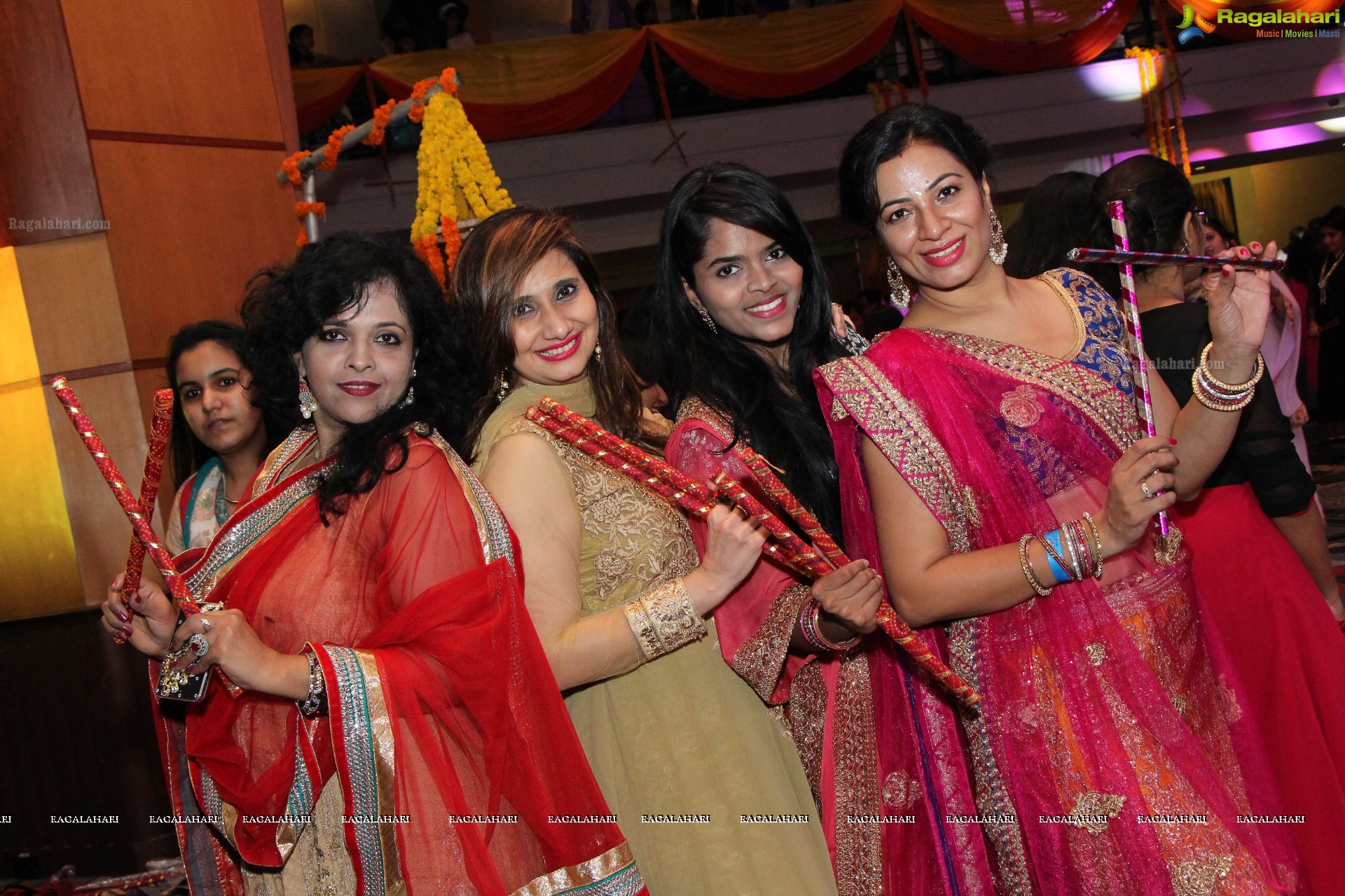 Grand Disco Dandiya Celebrations by Daredia Constructions at Hyderabad Marriott Hotel and Convention Centre (HD)