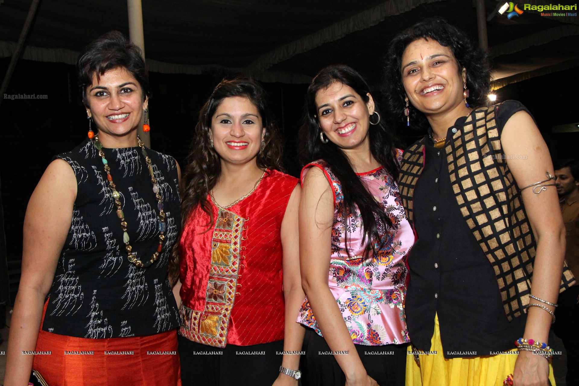 Grand Disco Dandiya Celebrations by Daredia Constructions at Hyderabad Marriott Hotel and Convention Centre (HD)