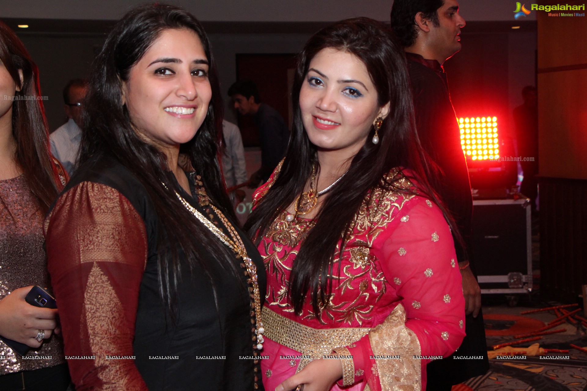 Grand Disco Dandiya Celebrations by Daredia Constructions at Hyderabad Marriott Hotel and Convention Centre (HD)