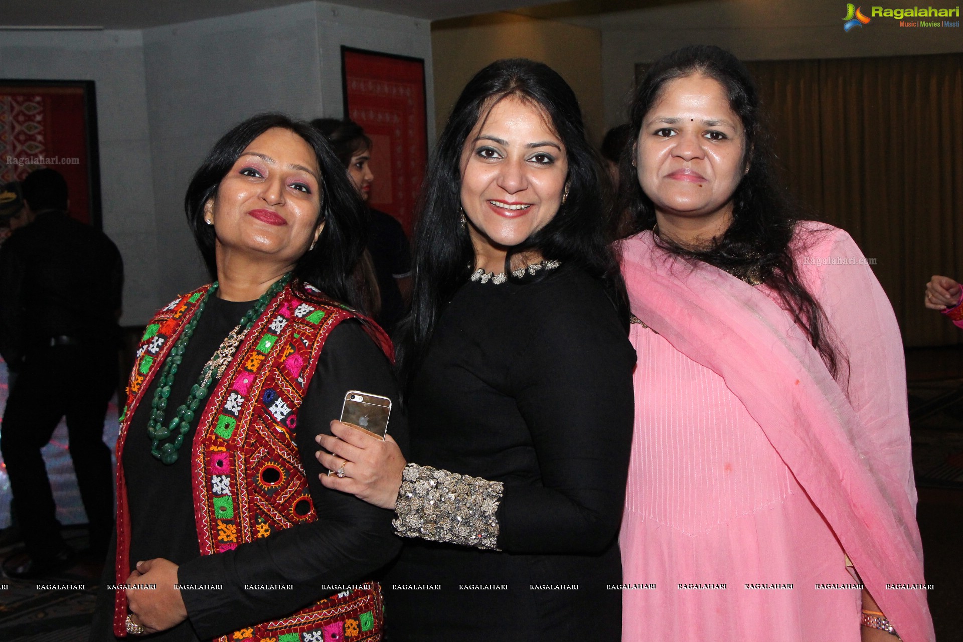 Grand Disco Dandiya Celebrations by Daredia Constructions at Hyderabad Marriott Hotel and Convention Centre (HD)