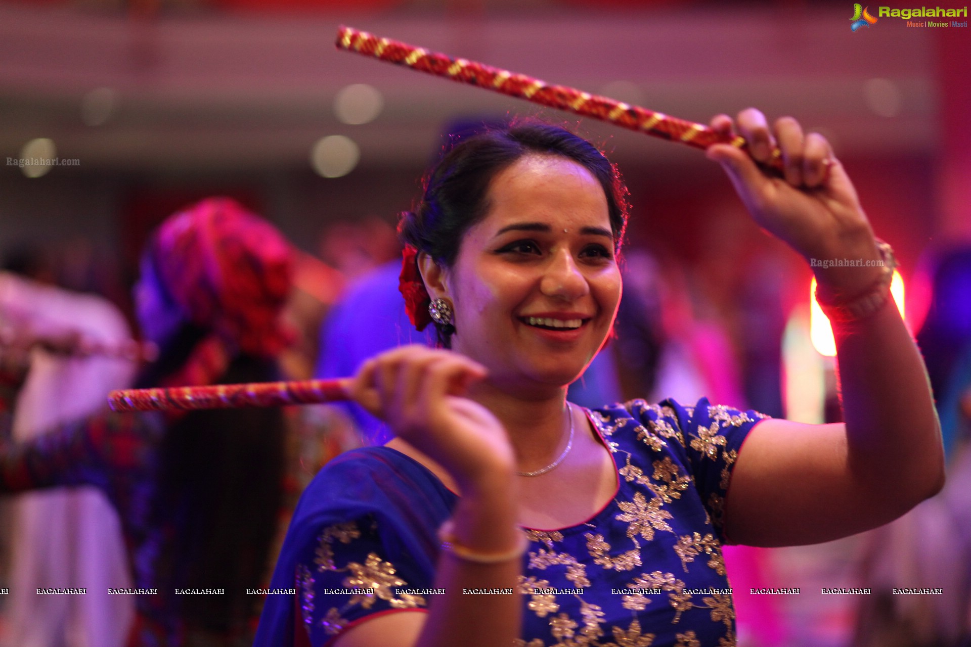 Grand Disco Dandiya Celebrations by Daredia Constructions at Hyderabad Marriott Hotel and Convention Centre (HD)