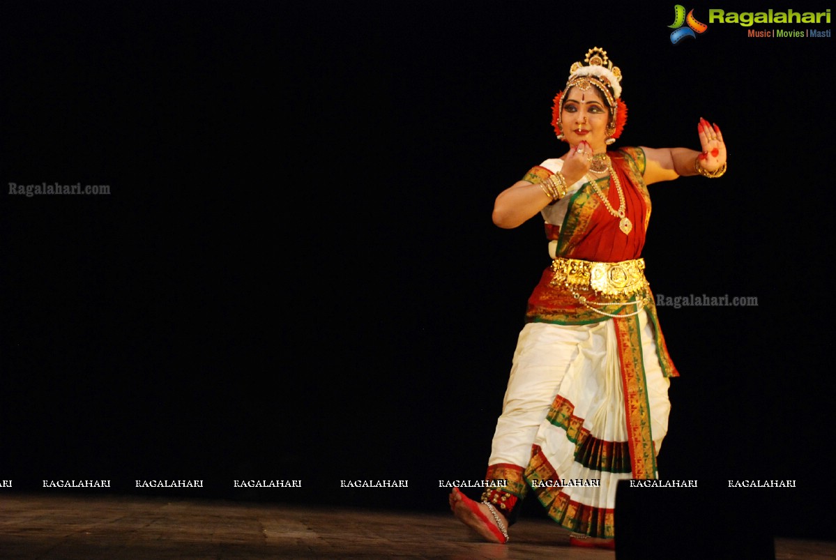 Desaraju Kiranmayi Kuchipudi Dance Performance at Ravindra Bharathi, Hyderabad