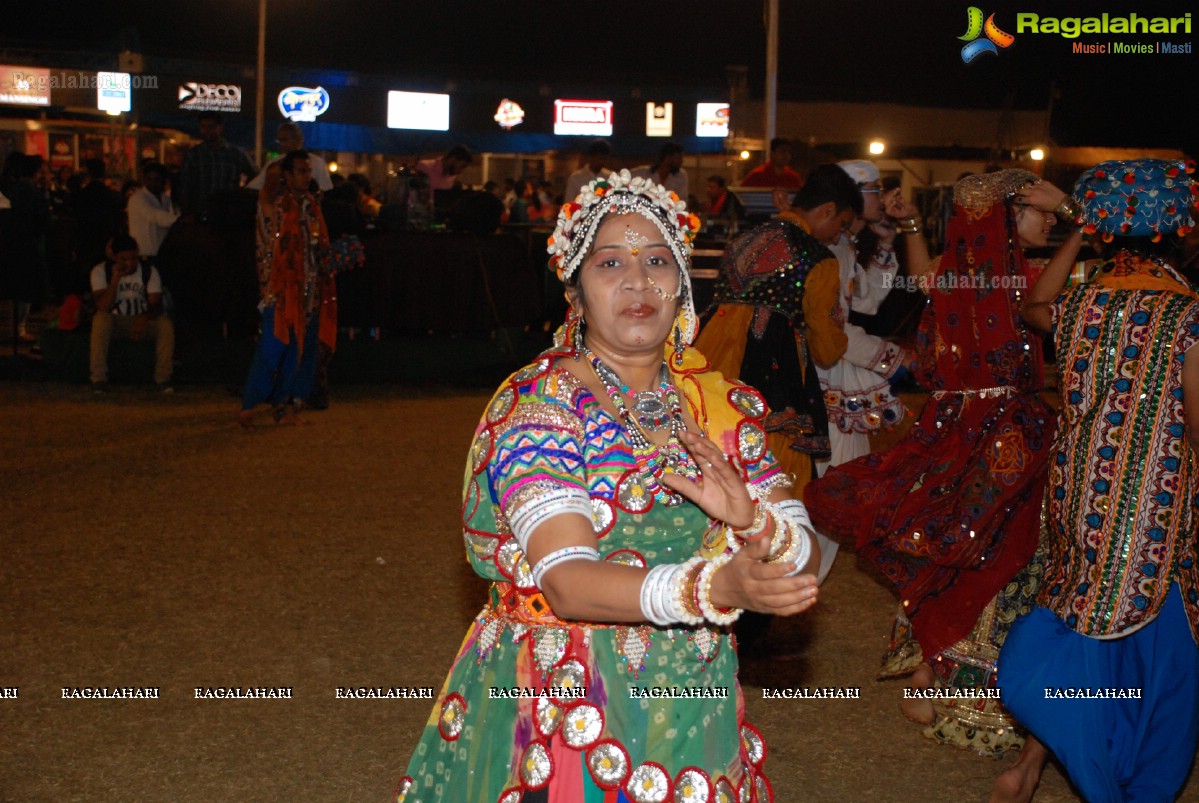Coconut Event Dildar Dandiya 2015 (Day 6), Hyderabad