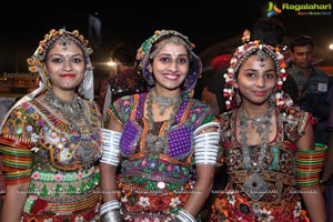 Dildar Dandiya