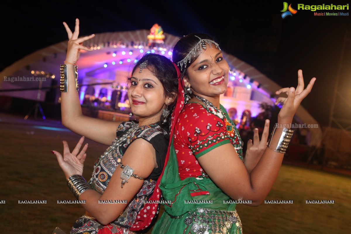 Coconut Event Dildar Dandiya 2015 (Day 1), Hyderabad	