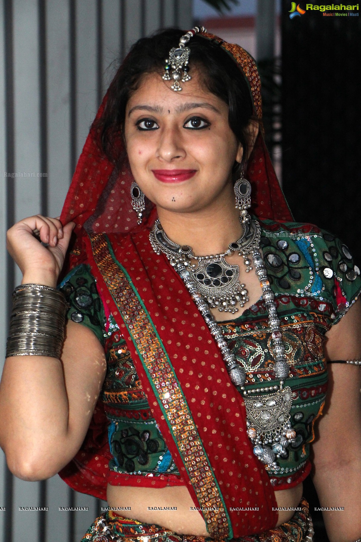 Dildar Dandiya 2015 Ticket Launch, Hyderabad