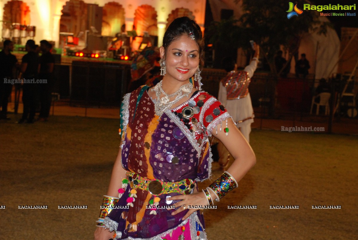 Coconut Event Dildar Dandiya 2015 (Day 4) at Shamshabad, Hyderabad