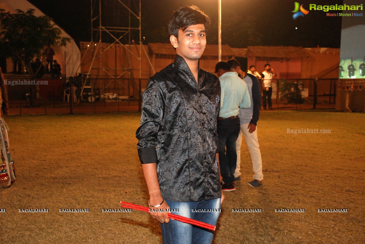 Coconut Event Dildar Dandiya 2015 (Day 4) at Shamshabad, Hyderabad