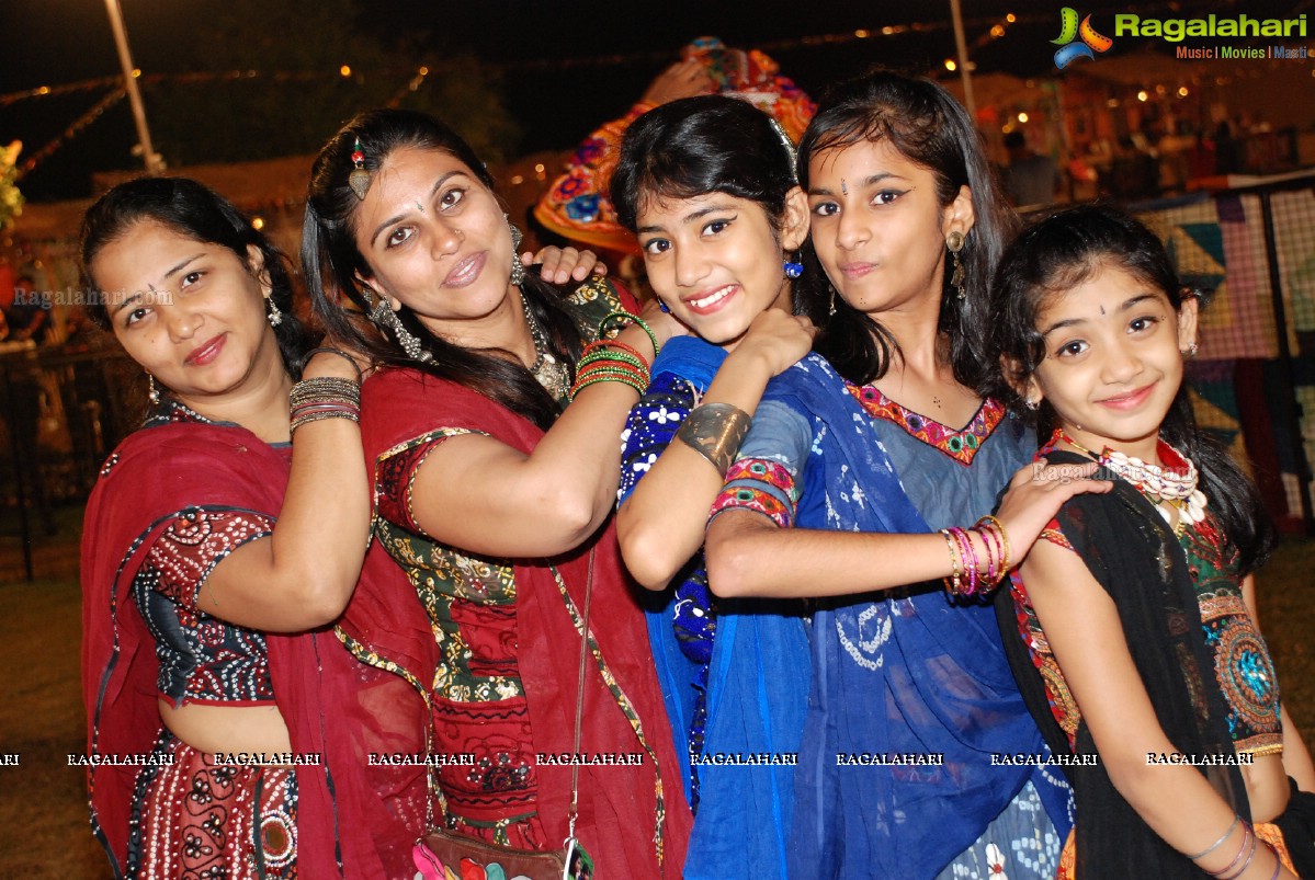 Coconut Event Dildar Dandiya 2015 (Day 4) at Shamshabad, Hyderabad