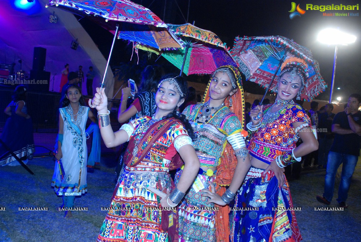 Coconut Event Dildar Dandiya 2015 (Day 4) at Shamshabad, Hyderabad