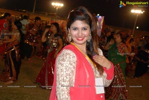 Dildar Dandiya