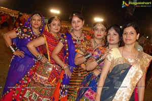 Dildar Dandiya