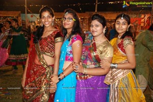 Dildar Dandiya