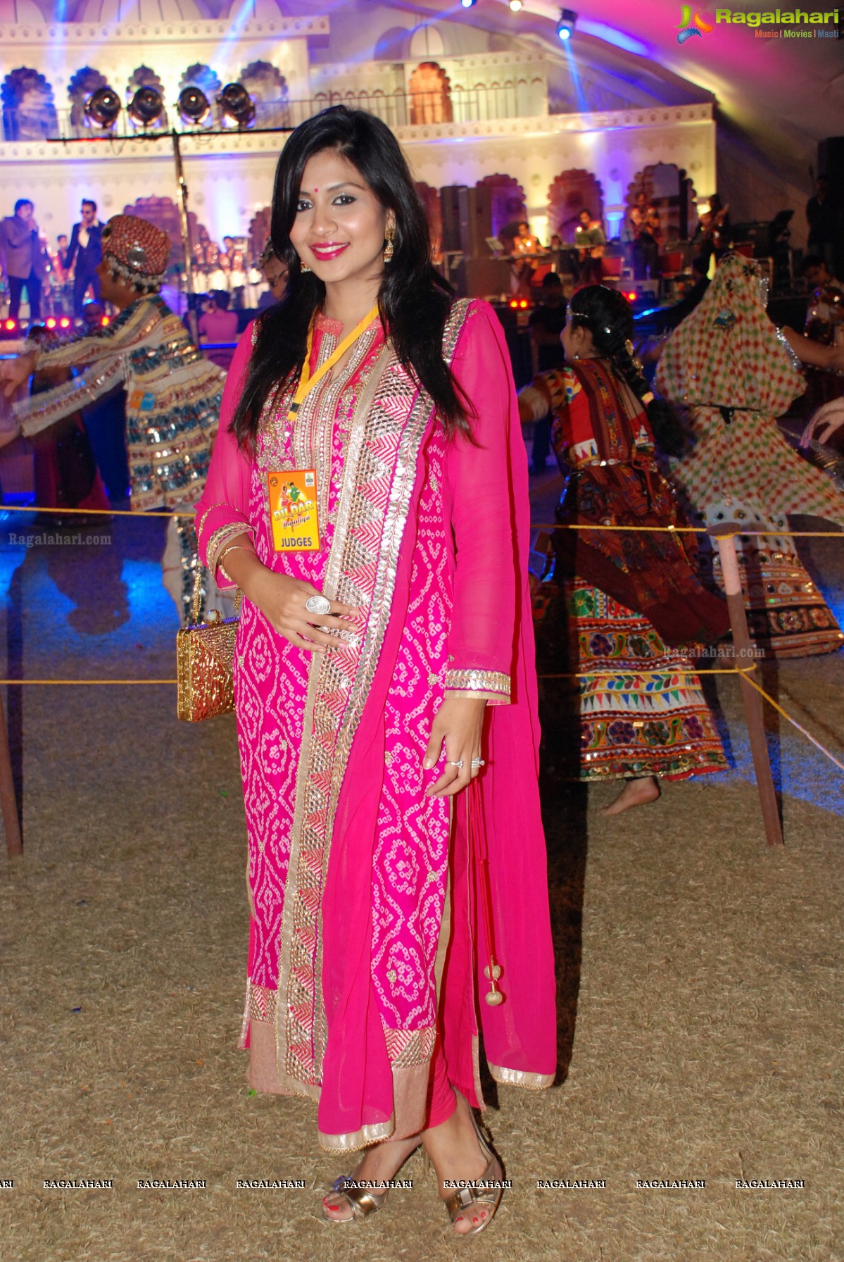 Coconut Event Dildar Dandiya 2015 (Day 4) at Shamshabad, Hyderabad