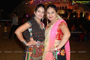 Dildar Dandiya 2015