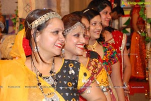 Dildar Dandiya 2015