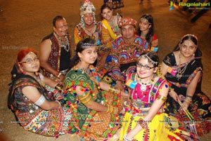 Dildar Dandiya 2015