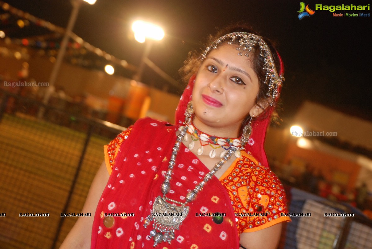 Coconut Event Dildar Dandiya 2015 (Day 9) at Mallika Gardens, Shamshabad