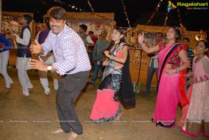 Dildar Dandiya 2015