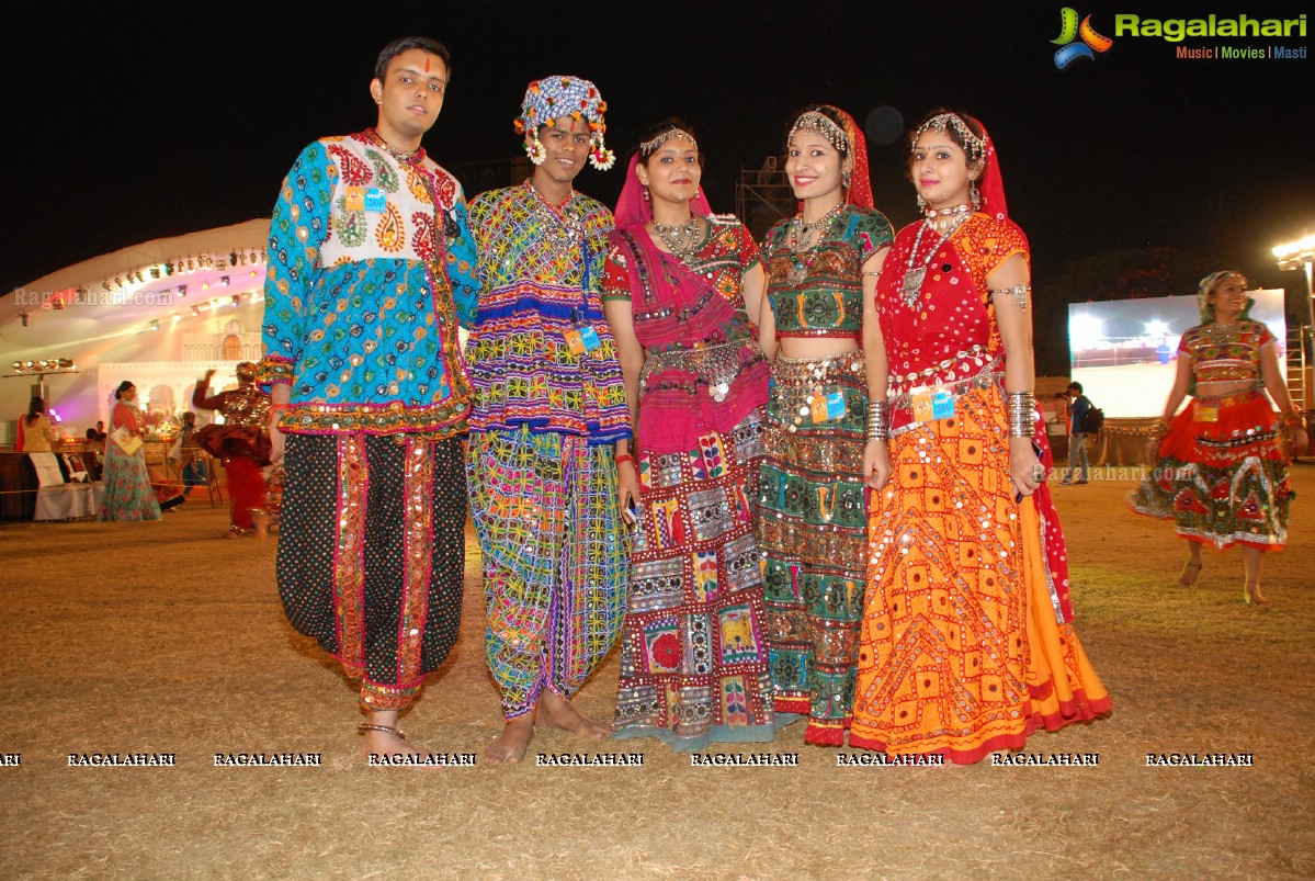 Coconut Event Dildar Dandiya 2015 (Day 9) at Mallika Gardens, Shamshabad