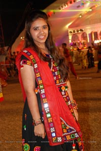 Dildar Dandiya 2015